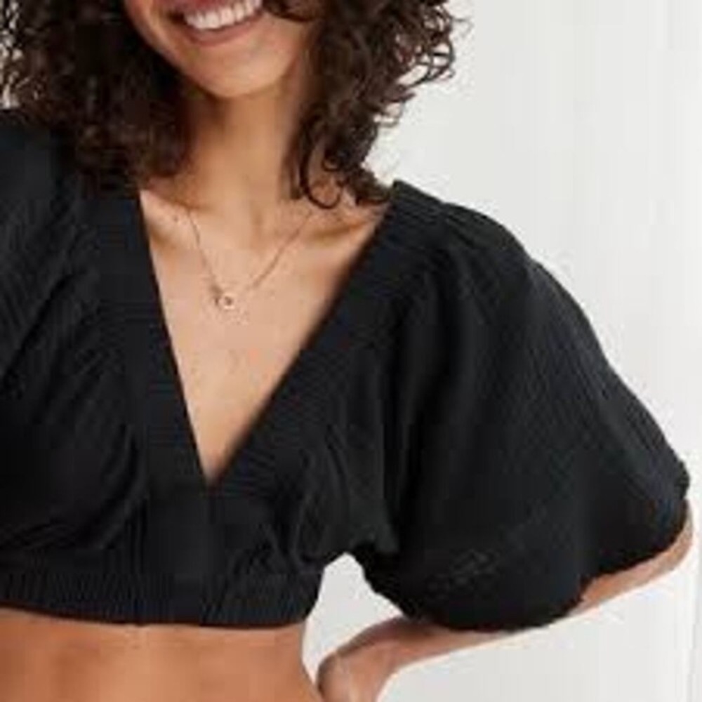 Aerie Pool-To-Part Gauze Flutter Sleeve Beachy Crop Top